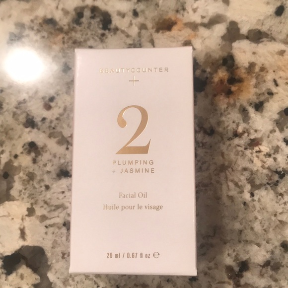 beautycounter Other - #2 plumping oil
